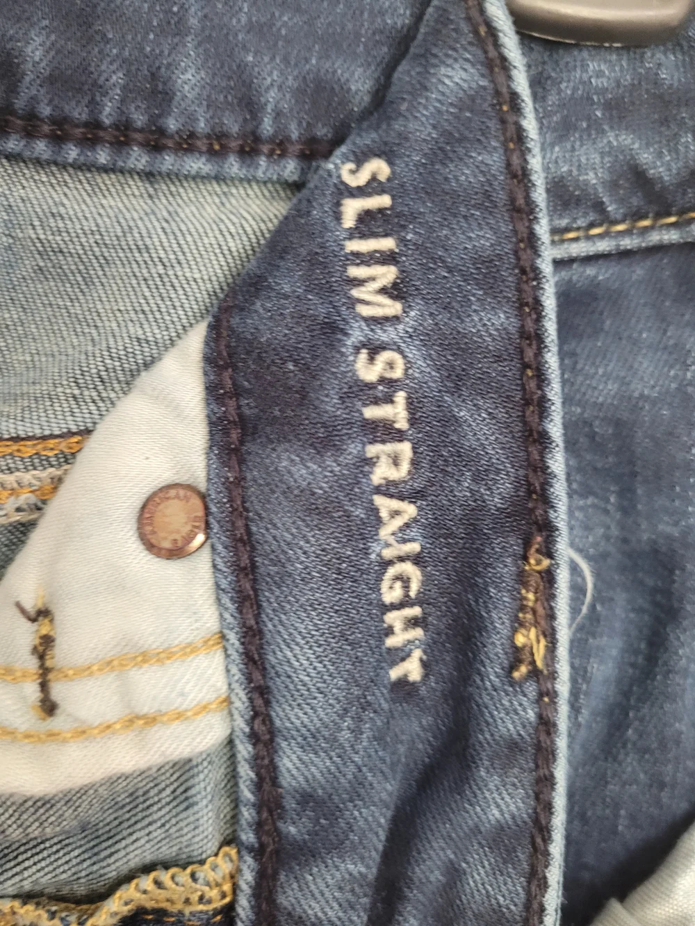 American Eagle Outfitters slim straight